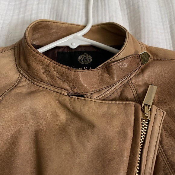 VINTAGE LEATHER FITTED VERSACE JACKET - Picture 14 of 16